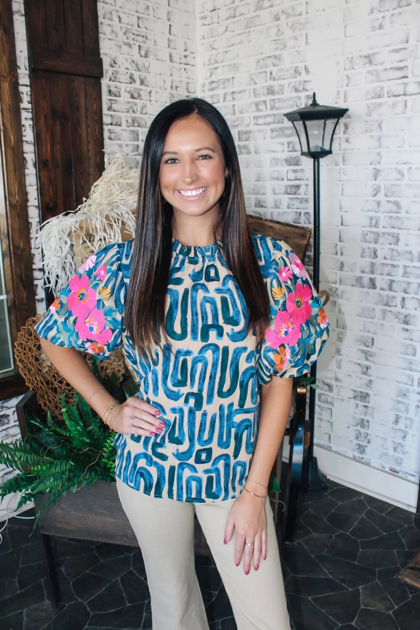 Allie Lynn's Boutique Printed Tops<Classic Embroidered Puff Sleeve Top
