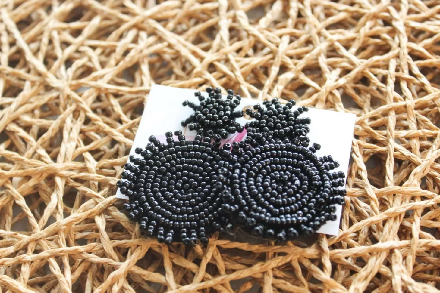 Allie Lynn's Boutique Jewelry<Day Dreaming Earrings "Black"