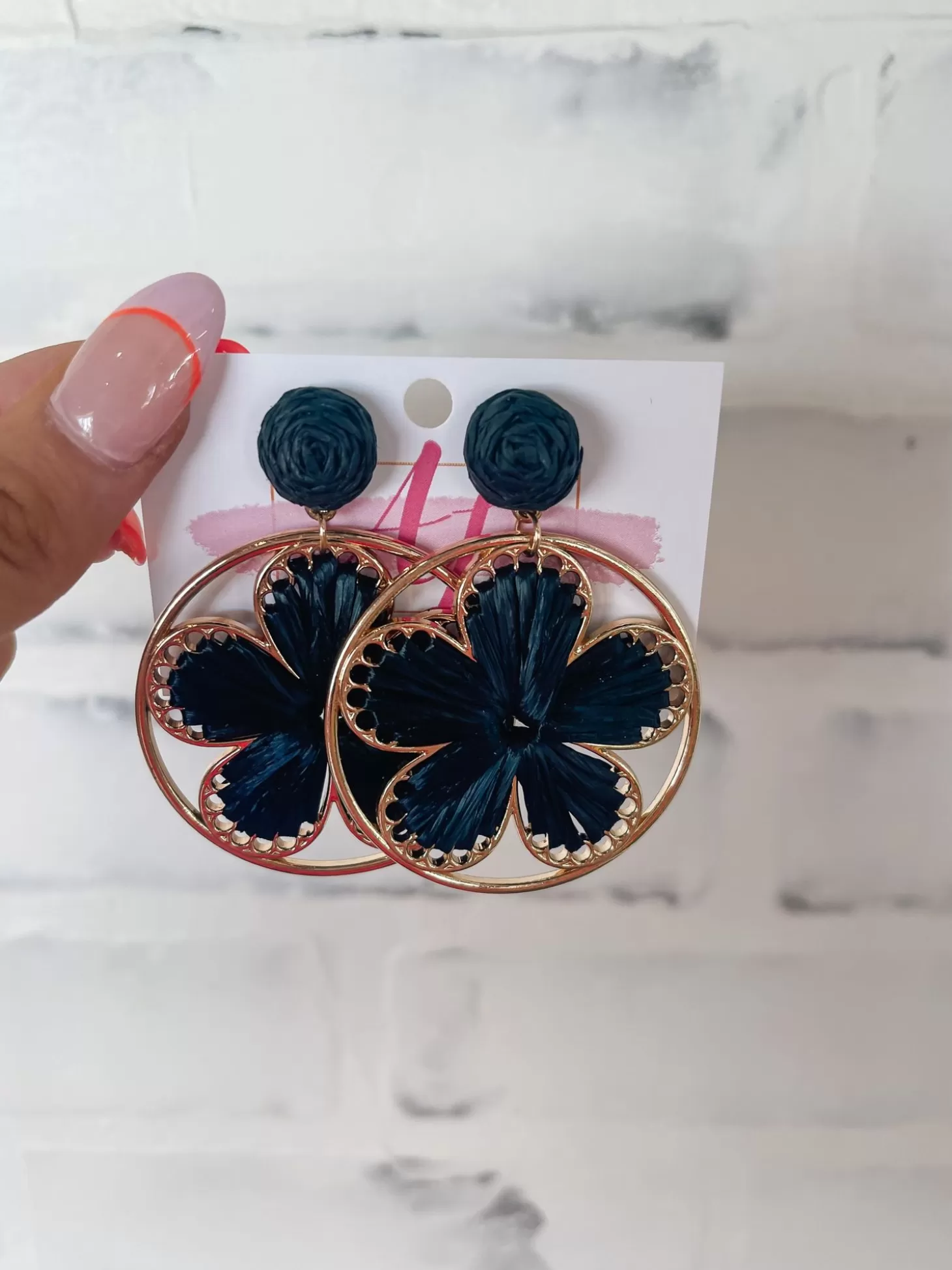 Allie Lynn's Boutique Jewelry<Flower Earrings "Black"