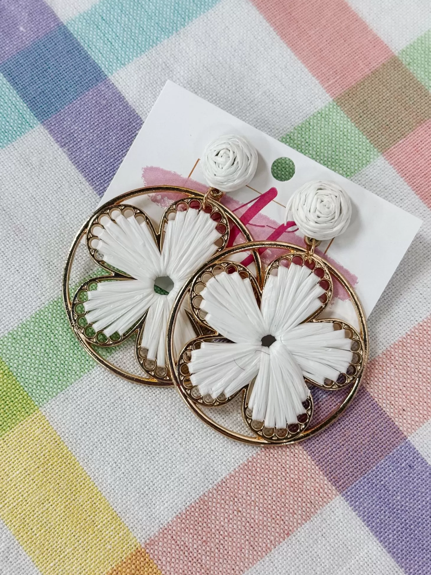 Allie Lynn's Boutique Jewelry<Flower Earrings "White"
