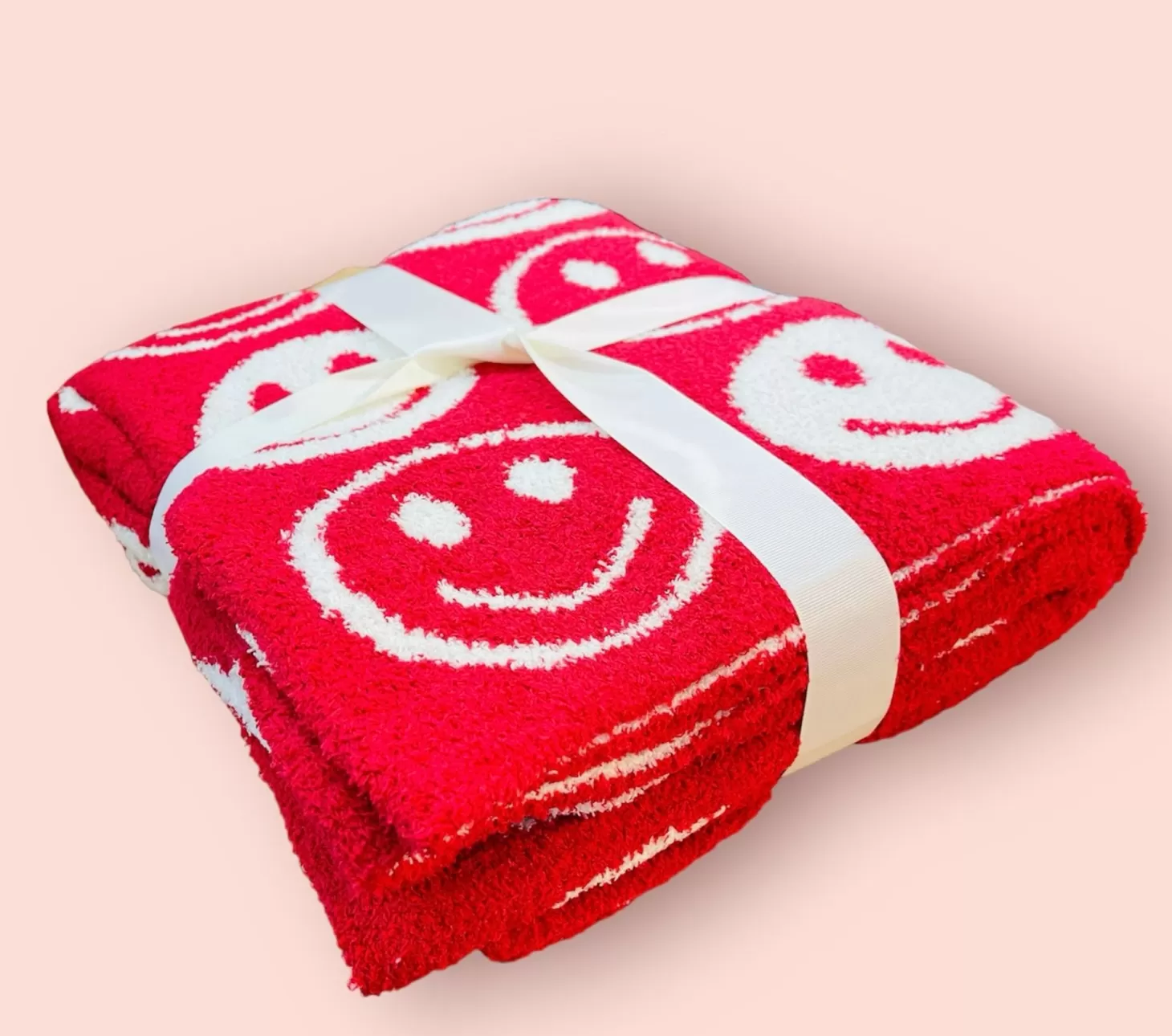 Allie Lynn's Boutique Gifts<Happy Face Blanket "Red"