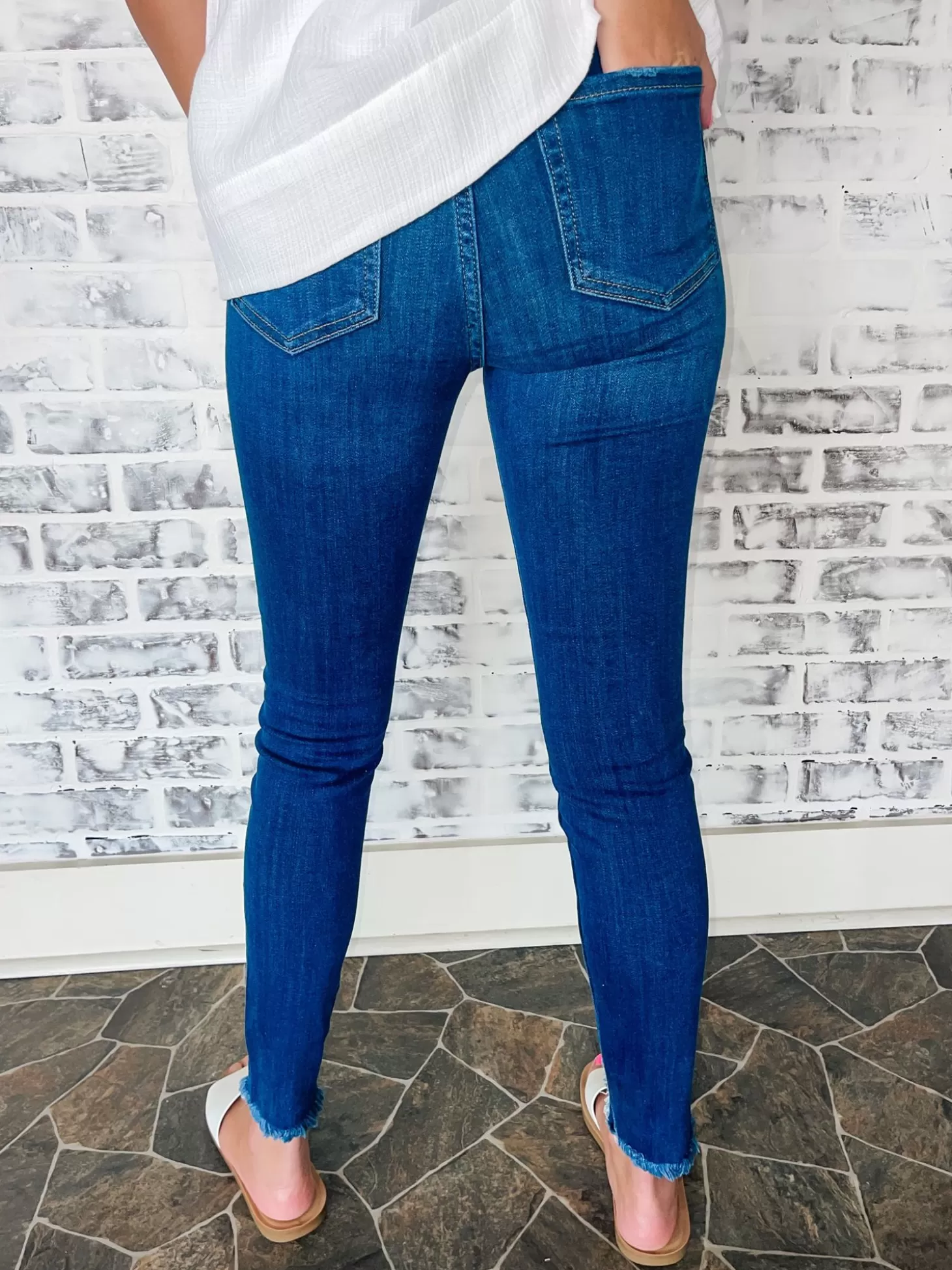 Allie Lynn's Boutique Pants<High Rise Ankle Skinny Jeans "Dark Denim